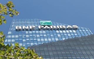 BNP Paribas punta al 13% CET1 entro 2027 e annuncia buyback di 1,15 miliardi di euro