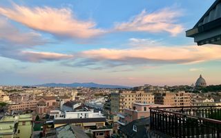 Barclays prevede crescita del settore immobiliare europeo entro il 2026 e aumenta il rating di Other Financial