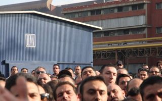 Urso convoca incontro su ex‑Ilva tra sindacati, regioni e enti locali
