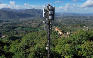 Goldman Sachs punta al 5,425 % di Inwit: investimento strategico nelle infrastrutture telecom