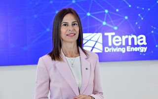 Terna impone nuovo record storico a 9,176 euro per azione