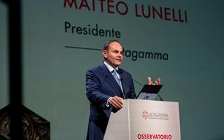 Mercato del lusso: stabile nel 2025, crescita prevista del 5 % nel 2026 secondo l’Osservatorio Altagamma