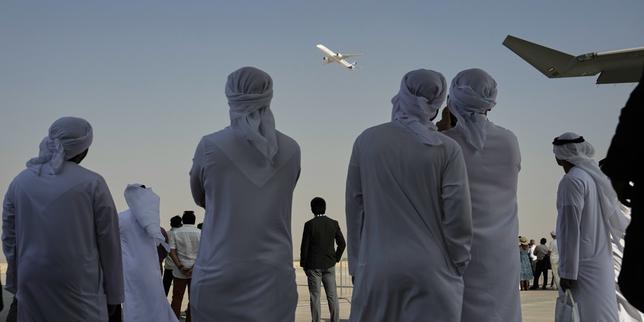 Emirates sceglie il Boeing 777: fine dell’A380 e nuova era di volo