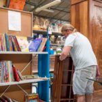 Riduzioni di bilancio minacciano 90.000 posti di lavoro nell’economia sociale e solidale