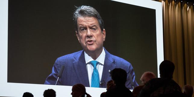 UBS valuta spostare la sede a New York dopo l’acquisizione di Credit Suisse: un nuovo capitolo per la banca svizzera