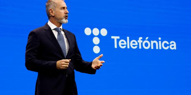 Telefonica annuncia licenziamenti di 5.000 dipendenti in Spagna per ristrutturazione aziendale