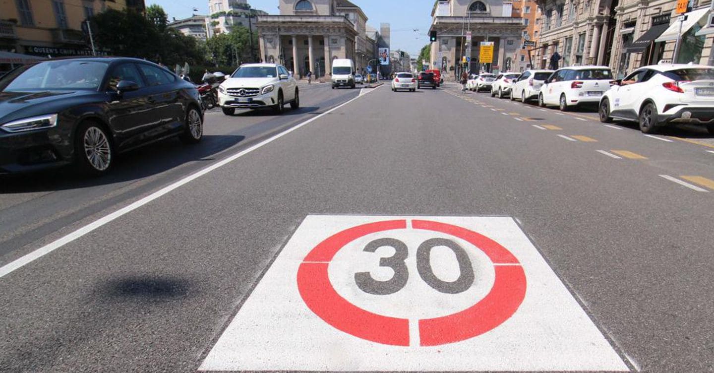 Bologna dimostra che ridurre la velocità migliora sicurezza e mobilità urbana