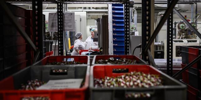 La Francia si avvicina alla ripresa: PIL in crescita del 0,3 % per trimestre nel 2026