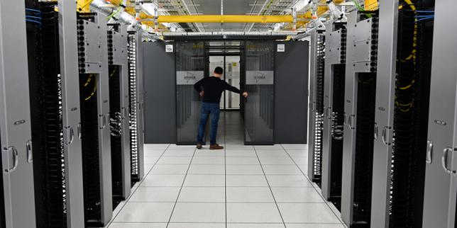 Operatori francesi propongono consolidamento a tre per ridurre costi fibra, 5G e AI