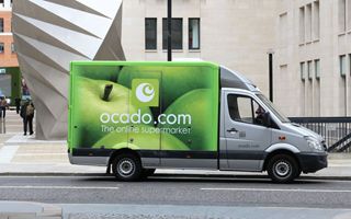 Ocado riceve 350 milioni di dollari da Kroger per la chiusura di magazzini robotizzati