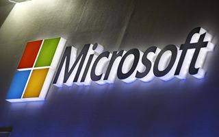 Microsoft investe oltre 7,5 miliardi di dollari canadesi per espandere cloud e AI in Canada