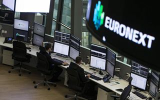 Energy Solar Tech si quotazione su Euronext Growth Paris: espansione e visibilità per l'energia solare