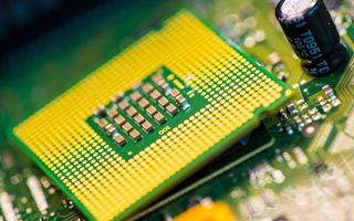 Micron Technology apre la giornata con un salto del 15 %, azioni a 260 $