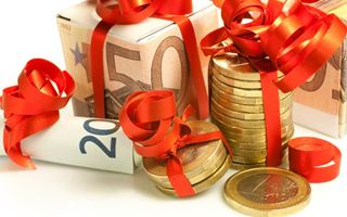 Il 60 % degli italiani sfrutta le offerte invernali per i regali di Natale: il boom degli acquisti online in Italia