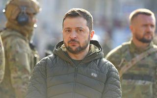 Negoziazioni Ucraina in stallo: l'Europa sostiene Zelensky mentre Putin resiste al piano di pace americano