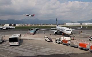 Gategroup Holding punta alla quotazione a Zurigo: le banche scelte per l'IPO