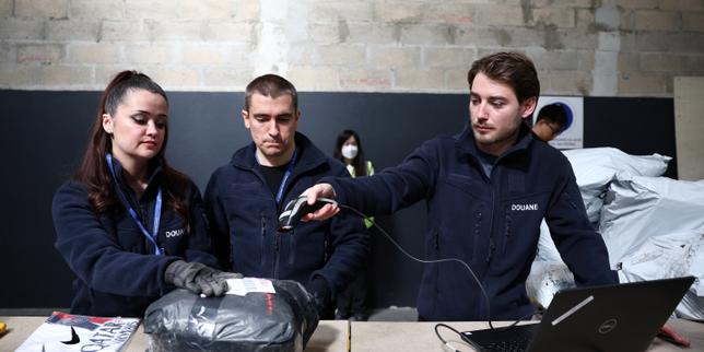 Shein sotto sorveglianza: 25 % dei pacchi non tessili non conformi all'aeroporto di Roissy