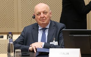 Ministeri presenta aggiornamento sullo stato delle centrali a carbone di ENEL a Brindisi