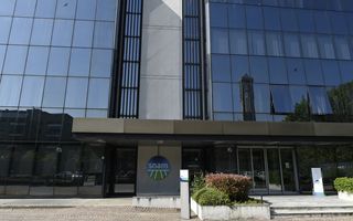 Snam: Bernstein alza il rating a “Market perform”, target price 5,8 euro, azioni in calo del 1,04 %