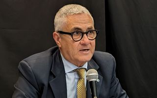 Nuova misura della Legge di Bilancio 2026: blocco dei pagamenti ai professionisti con debiti fiscali