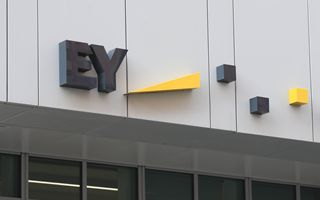 FRC indaga su EY per pubblicazione di relazioni di revisione non autorizzate