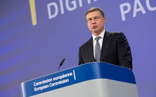 Dombrovskis: la nomina di Pierrakakis segna un passo simbolico per la Grecia e l'Eurozona