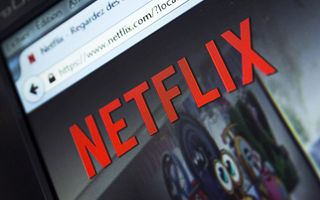 Netflix compra Warner Bros per 82,7 miliardi di dollari: la fusione che ridefinirà lo streaming