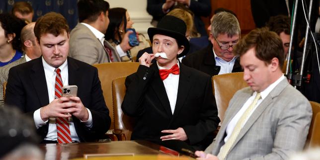 Miliardari in crescita: 287 nuovi ultra‑ricchi e 5.900 miliardi di eredità entro il 2040