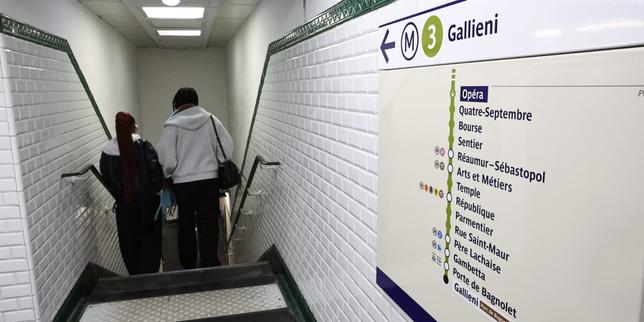 Sospetto di pugnalazioni nel metropolitano di Parigi: possiede passaporto francese ottenuto nel 2018