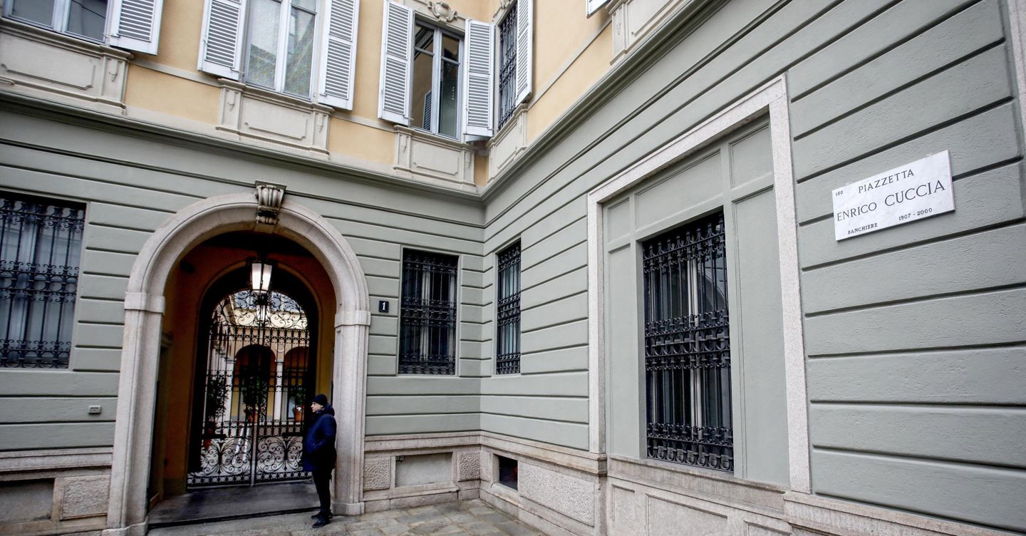 Caltagirone respinge le accuse di legame con Delfin: indagini della Procura di Milano in corso