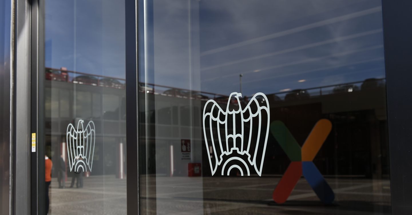 Export e produzione industriali in calo, turismo si sostiene sulla visita straniera