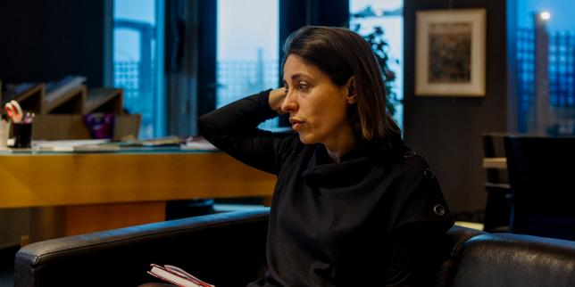 Sophie Binet: il bilancio attuale minaccia il futuro del lavoro e del paese