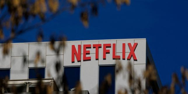 Netflix compra Warner Bros Discovery per 83 miliardi di dollari: la più grande fusione del settore streaming