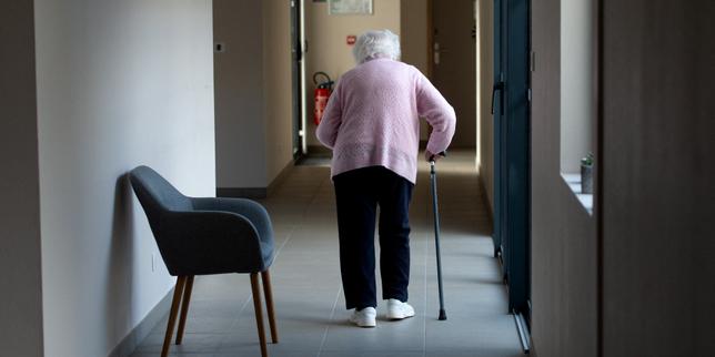 Speranza di vita: 17 anni di vantaggio per le donne più ricche rispetto agli uomini più poveri