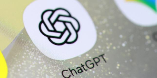ChatGPT lancia il suo App Store: integrazioni Spotify, Booking e AllTrails per ricerche più precise