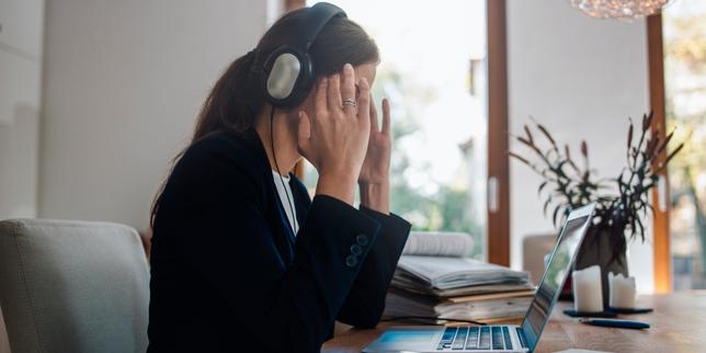 Investire nella prevenzione dello stress: il barometro 2025 mostra che oltre la metà dei dipendenti è in difficoltà