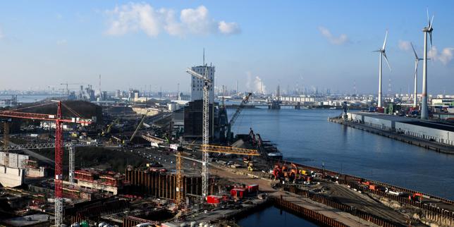 Vioneo annulla investimento da 1,5 miliardi per plastica a basse emissioni a Anversa