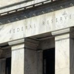Fed: inflazione in calo, obiettivo 2 % e occupazione sostenibile