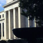 Inflazione al 3,5 %: le scommesse sul taglio dei tassi della Fed entro giugno 2024