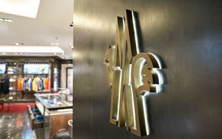 Moncler: Roberto Eggs lascia il ruolo di Chief Business & Global Market Officer per diventare consigliere di amministrazione