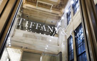 LVMH registra un calo del fatturato nel 2025 a causa di tensioni geopolitiche ed economiche