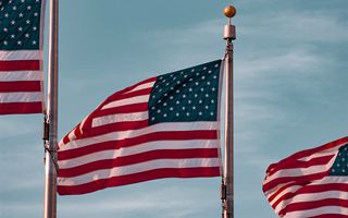 Deficit delle partite correnti USA Q3 2025: calo a 226,4 miliardi di dollari