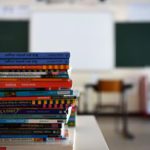 Prezzi dei libri scolastici: in linea con l’inflazione e talvolta più bassi