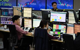 Mercati asiatici in calo: dati macro cinesi e chiusura rossa di Tokyo