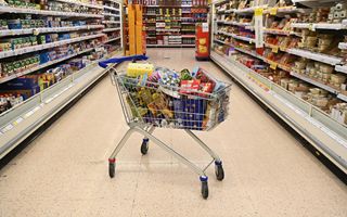 Spesa fuori casa in Italia sale al 71 miliardi di euro, visite in calo del 4,2 %