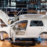 Volkswagen supera le previsioni: flusso di cassa netto di 6 miliardi di euro nel 2025 e capex ridotto