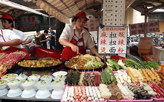 Inflazione in Cina 2025: picco degli ultimi tre anni e deflazione dei costi di produzione in rallentamento