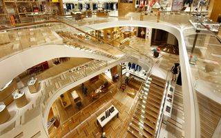 Bank of America abbassa la raccomandazione a “Neutral” per Brunello Cucinelli e Ermenegildo Zegna