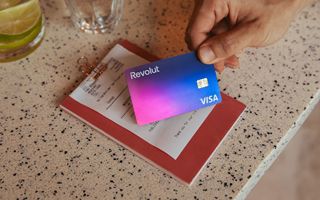 Revolut in trattativa per acquisire la banca digitale turca FUPS: un passo verso l’espansione globale