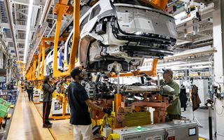 Eurozona: i prezzi alla produzione salgono oltre le previsioni a novembre 2025